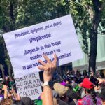 Yany Prado Instagram – Se escuchó fuerte mi voz porque no estaba sola , estábamos todas !!!!!!! 
8M 💜💚💚💜💚💜💚💜💚 .
Esta vez la marcha fue en México 🇲🇽 , rodeada de tantas mujeres valientes y poderosas. Esta lucha la hacemos y la ganamos todas !!!!! 

#diadelamujer #8m #mexico #noalmachismo #nomasfemicidios