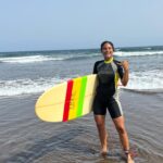 Yany Prado Instagram - Surf with my friends, oh yeah !!! ☀️🏄🏽‍♂️🌊🏄🏽🏝