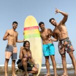 Yany Prado Instagram - Surf with my friends, oh yeah !!! ☀️🏄🏽‍♂️🌊🏄🏽🏝