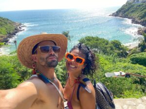Yany Prado Instagram - Inolvidable eres 
Oaxaca Puerto Escondido ✨✨. 
🏖☀️✨🍾🧘🏽‍♀️❤️‍🔥🐢🧜🏽‍♀️💋✨

Meu amor @tiagorodrigocorrea que  rica y merecidas vacaciones nos dimos . Te amo y amo cada aventura q vivimos. We are wild and crazy and I love it .💋