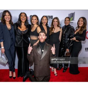 Yara Martinez Instagram - It was a no brainer when my dear friend @bryangreenberg asked me to be in his film @junction_film  but to be honest I thought it was going to be years before it got made. I am in awe of his hustle, talent, and stellar cast of friends, producers, editor, and crew that got this film made so beautifully. And Bryan did it all with such grace. What a gift to be a part of it. Please watch and support now on VOD!!! #JUNCTION 

Make up @andremakeup 🫶🏼