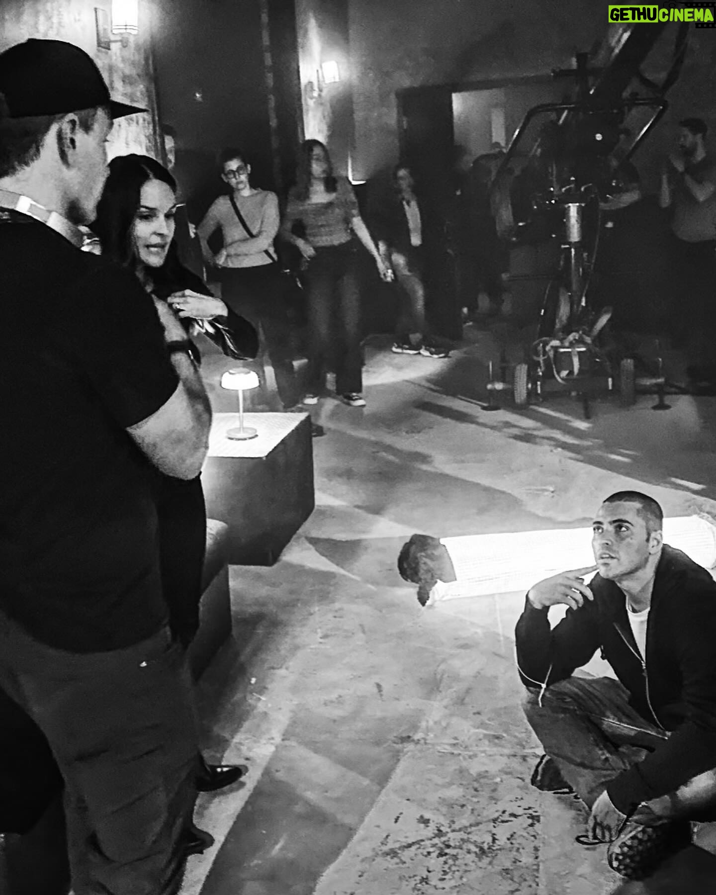 Yara Martinez Instagram - BTS of tonight’s #ChicagoPD💙 @nbconechicago