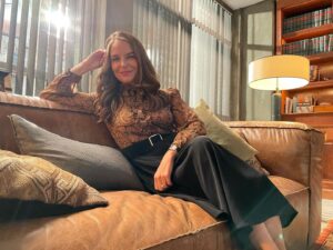 Yara Martinez Instagram - Tune into an all new season of BULL tomorrow night @bullcbs Don’t make me get up!