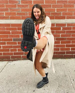 Yara Martinez Instagram - flasher friday 💦💦🧥🧥