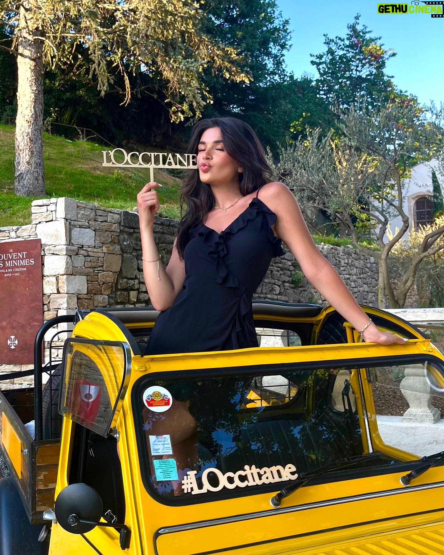 Yara Mustafa - 79.8K Likes - a @loccitaneme dump π