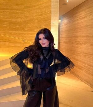 Yara Mustafa Instagram - some more from @loewe ❤️‍🔥
