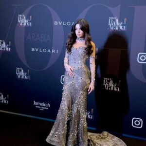 Yara Mustafa Instagram - Some special moments from a very special night! Thank you @voguearabia @mrarnaut for bringing us together for a beautiful night of celebration! #vogueballofarabia 🤍

An even bigger thank you to @jad.toghuj and @nour_muhtaseb for custom making this gown in 3 days and bringing this vision to life. Truly a dream team!