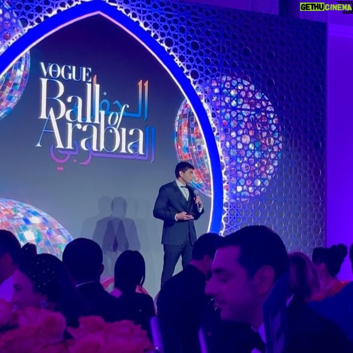 Yara Mustafa - 37.8K Likes - Some special moments from a very special night! Thank you @voguearabia @mrarnaut for bringing us together for a beautiful night of celebration! #vogueballofarabia π€
An even bigger thank you to @jad.toghuj and @nour_muhtaseb for custom making this gown in 3 days and bringing this vision to life. Truly a dream team!