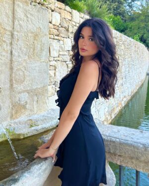Yara Mustafa Instagram - a @loccitaneme dump 💛