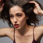 Yare Santana Instagram - ༄ ༄ 𝑜𝓎𝑒𝓃𝒹𝑜 𝑒𝓁 𝓋𝒾𝑒𝓃𝓉𝑜 @gudinni @mua_jchaparro