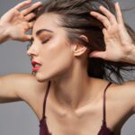 Yare Santana Instagram - ༄ ༄ 𝑜𝓎𝑒𝓃𝒹𝑜 𝑒𝓁 𝓋𝒾𝑒𝓃𝓉𝑜 @gudinni @mua_jchaparro