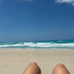 Yare Santana Instagram - Blue🩵 #varadero #varaderocuba #home #sea #blue #hijadelmar #beach #matanzas