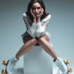 Yare Santana Instagram – 🛼 MOOd 

@leomendez_photography @mendezcancino.fotografia 
@saraherediamakeup 

#photography #photo #rollerskates #fotografía #retrato #mood #blanco #méxico #actress #nosepatinar