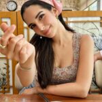Yasemin Yazıcı Instagram - cümleten annyeonghaseyo