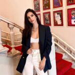 Yasemin Yazıcı Instagram – Üç Renk üçlemesi 🔵⚪️🔴
