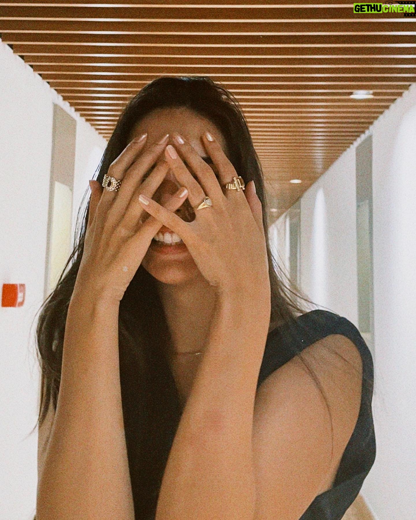 Yasemin Yazıcı - 37.3K Likes - silly goofy mood