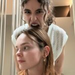 Yasmeen Fletcher Instagram - u got games on your phone?