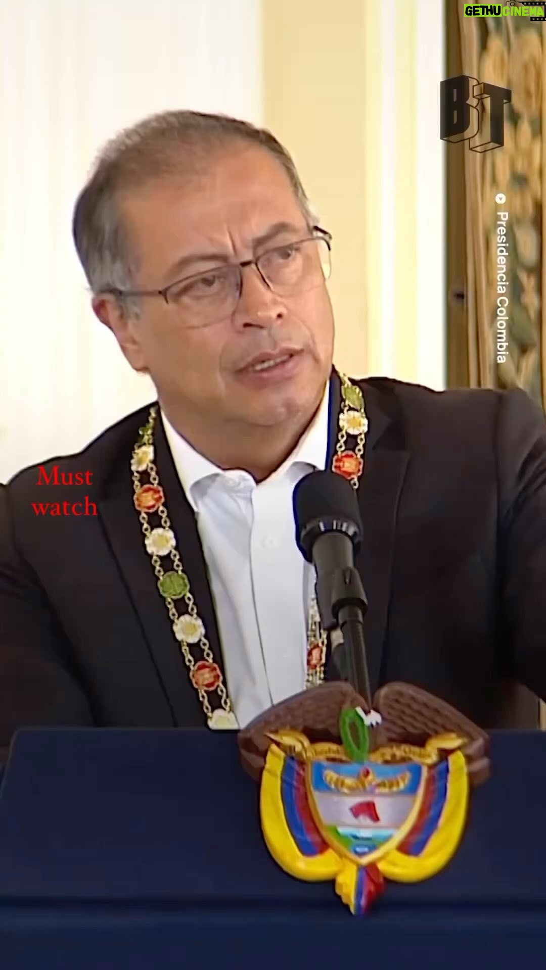 Yasmine Al Massri Instagram - President Gustavo Petro of #Colombia 🎤