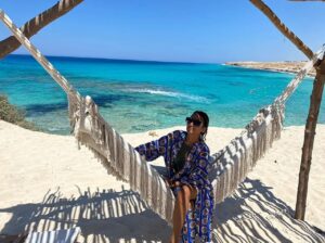 Yasmine Ghaith Instagram - One of the most beautiful beaches I've ever been to 💙

A mix of the beautiful Turquoise North coast water with the smoothest white sand, and the clarity of Mykonos beaches, along with the vibe of the south Spanish coast 💙 A mix from heaven only in @jefairatown

#WonderWomanAroundTheWorld #NorthCoast #Summer #Beach #Sun #Sand #Turquoise #CrystalClear