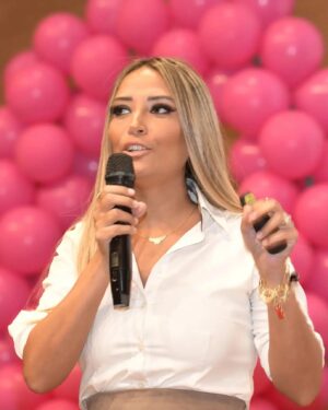 Yasmine Ghaith Instagram - _____
كل مرة بيكون عندي فيها talk بحس كأنها أول مرة، و ببقي متوترة جداً! و أول ما بقف علي المسرح و أشوف الناس و أبدأ أتكلم، بيروح كل القلق و التوتر و برتاح كأني واقفة قدام صحابي بالظبط، و ببدأ كلام و مش بكون عايزة أخلص والله 😂🤦🏽‍♀️

من أكتر الحاجات اللي كانت وحشاني وقت الكورونا هي ال live talks بتاعتي في الحقيقة مش ال online 😁

مبسوطة جداً إني بعمل جزء من التوعية في شهر التوعية بسرطان الثدي و إتبسط كمان إني قابلت بطلات كتير و أخدت منهم حب و أمل 🙏🏾

I'd also like to thank my beautiful @stardust__pr team, you guys are the best 🖤💥

Thank you Saudi German Hospital for the honouring 🖤

#BreastCancerAwarenessMonth #WonderWomanTheyCallMe #MotivationalTalks #Awareness #LiveToInspire