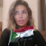 Yasmine Ghaith Instagram - فقدت ٢ من عائلتي الغاليين 💔 ألم الفقد، و ألم قلة الحيلة، و ألم القهرة...🇵🇸🕊 اللهم صبراً و جبراً يتعجب منه من في الأرض و في السماء 🤲🏾 #IStandWithPalestine #SavePalestine #Palestine #Family #Egypt