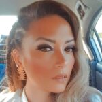 Yasmine Ghaith Instagram - _____ بحب شكل الضفيرة من وأنا صغيرة بكل أحجامها و أشكالها 😍❤ فرح أخويا و صديق الطفولة التاني هيما ❤ _____ Jewellery @ygpieces Thank you Nono for the pictures @nader.mankabady hehe
