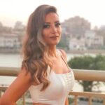 Yasmine Ghaith Instagram - _____ بحب شكل الضفيرة من وأنا صغيرة بكل أحجامها و أشكالها 😍❤ فرح أخويا و صديق الطفولة التاني هيما ❤ _____ Jewellery @ygpieces Thank you Nono for the pictures @nader.mankabady hehe