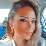 Yasmine Ghaith Instagram - _____ بحب شكل الضفيرة من وأنا صغيرة بكل أحجامها و أشكالها 😍❤ فرح أخويا و صديق الطفولة التاني هيما ❤ _____ Jewellery @ygpieces Thank you Nono for the pictures @nader.mankabady hehe