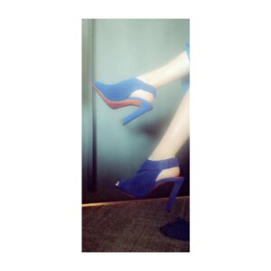 Yasuko Matsuyuki Instagram - スピルリナブルー発表会
#スピルリナブルー
shoes 
@santoniofficial
jewely
@blanc iris_official
@dressunreve