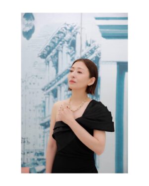 Yasuko Matsuyuki Instagram - .

“Tiffany Wonder”exhibition

約200年に迫るティファニーの物語
技と創造の世界を体験
約300点の未公開作品を
体感できる貴重な機会

#Tiffanyandco 
#TiffanyWonder 
#ティファニー展 
#TiffanyPartner