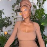 Yaya DaCosta Instagram - Raps n Wraps Bonus Track! #AncestryDecolonized 🎤 🎵: Original Flow to the instrumental & chorus of “Twerk It” by @bustarhymes @nickiminaj @toshalexander 🎤 I contemplated the song, and then remembered that in order for any of us or our ancestors to exist, somebody had to twerk something on somebody 🤣🤣🤣 🎤 headwrap line coming soon 🫶🏾