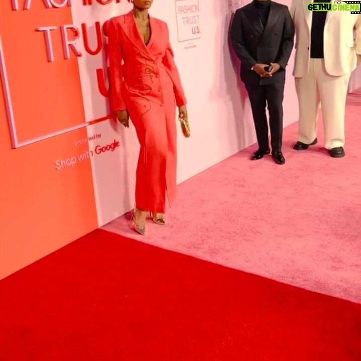 Yaya DaCosta Instagram - Thank you, Fashion Trust Awards Gala, for having me and congratulations to all of the nominees and winners!! ππΎ π dress: @maisonmidekor HMU: @yayadacosta π @altonmason @yvonneorji @jennadewan (2024 & 2006 @ βTake the Leadβ premiere) π«