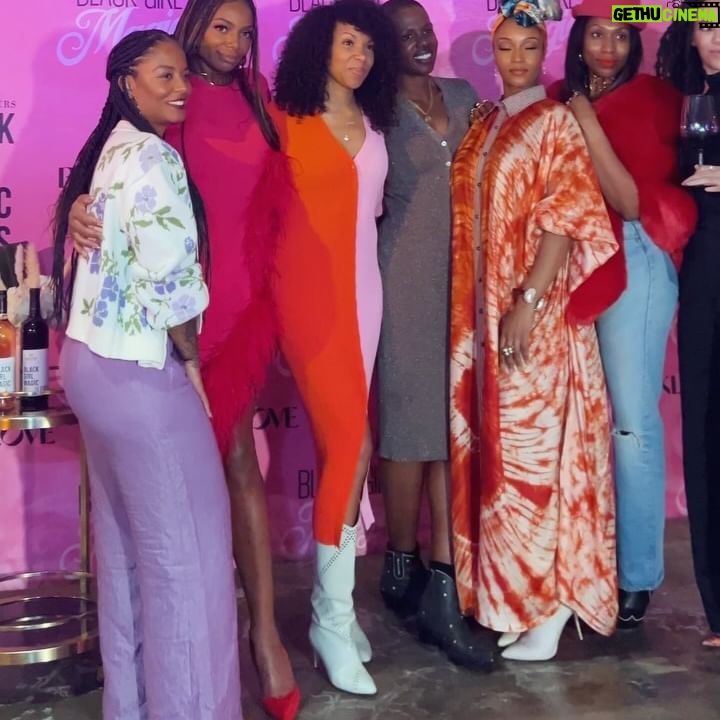 Yaya DaCosta Instagram - 💗 Yesterday was Black Girl Magic Day! (Even though we know the real magic is in how we exist every day.) But this “Galentines” dinner was EVERYTHING. Thank you @taibeau for bringing together such an inspiring, sexy, powerful group of women! I learned, I shared, I ate goodt!, I laughed, and I walked away with new friends and a new @itsbrowngirljane scent! (I think DARE might be my new favorite!) Thank you: @blackgirlmagicwines @mcbridesisters @blacklove @itsbrowngirljane @taibeau @mielleorganics @lagathers 💗