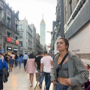 Yazmin Jauregui Instagram - 🩶🩵