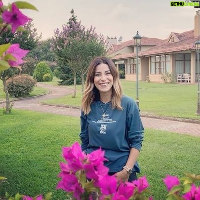 Yeşim Dalgıçer - 3.4K Likes - 🙏🏼❤️