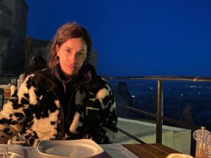 Yeşim Dalgıçer Instagram - Özü’yle buluşunca parlıyormuş insan 🥰 #nofilter  #nomakeup 📸 @ezsorman ❤️