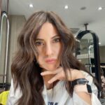 Yeşim Dalgıçer Instagram - @lamouristanbul @cemalshn 💇🏻‍♀️ #newhair ⚡️