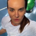 Yelena Isinbayeva Instagram - Доброе утро мир!☀️ ⠀ 🌿Разминку сделали? 🌿Водички выпили? 🌿План на день составили? ⠀ Если по всем пунктам ✅, вас ждём плодотворный день! ⠀ #mood#isinbaeva#исинбаева#perfectbody#sport#спорт#умныемысли.