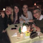 Yeliz Şar Instagram – Can kızlar💗 @pelinakil @seyhansasko @meldagur