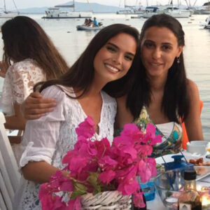 Yeliz Şar Instagram - Yazı seviyorum☺️ @gderya_cavusoglu içimden geldi gece gece❤️