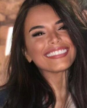 Yeliz Şar Instagram - from summer to WINTER🥰