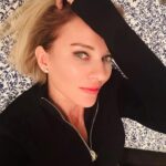 Yeliz Doğramacılar Instagram - 🖤⭐️☄️