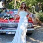 Yeliz Kuvancı Instagram – Madem birinci olduk, biraz setten fotoğraf ? 🙋🏼‍♀️🤍🥳 

#sadakatsiz
