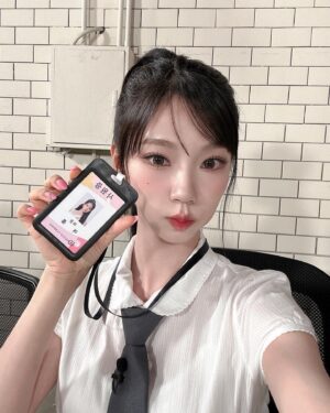 Yeoreum Instagram - 승진✌️
