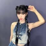 Yeoreum Instagram – 🍗💙👖