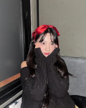 Yeoreum Instagram - 🎂HBD to Me🎂
하루종일 사랑 듬뿍 받은 오늘 하루!!