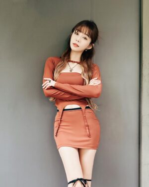 Yi-Ruei Chen Instagram - 黑色情人節快樂🖤
I’m Your Baby monster 😉

-
昨日活動造型：
Dress: @yuyu_active
Accessories: @recoverydesign @cloud_by_cloud
Stylist: @stylistlun716
Hair: @i_carlllll