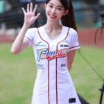 Yi-Ruei Chen Instagram - 世界上那麼多妖魔鬼怪 你還是要繼續可可愛愛