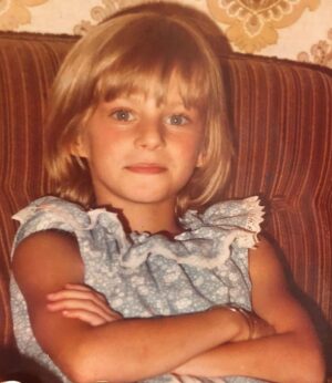 Yıldız Kaplan Instagram - Yıldız 9 yaşında 🦋 #tbt iyi akşamlar🌙