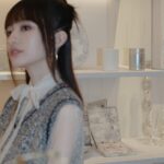 Ying-Xuan Ge Instagram – Dior 101旗艦店重新開幕🌟

旗艦店的外牆以立體背光籐格紋妝點而成
旋轉樓梯則是從巴黎全新蒙田大道30號總店裏汲取靈感
旋轉樓梯真的好美。

家飾系列也好喜歡
趁著年前可以去逛逛把喜歡的東西帶走🖤

@dior #dior